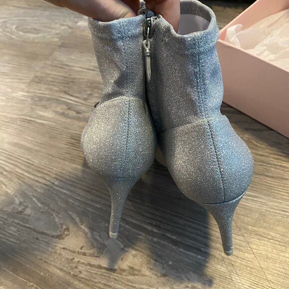 Sophia Webster Andie Bow Mid Heel Stretch Leather Glitter Fabric Ankle Booties - Picture 13 of 16